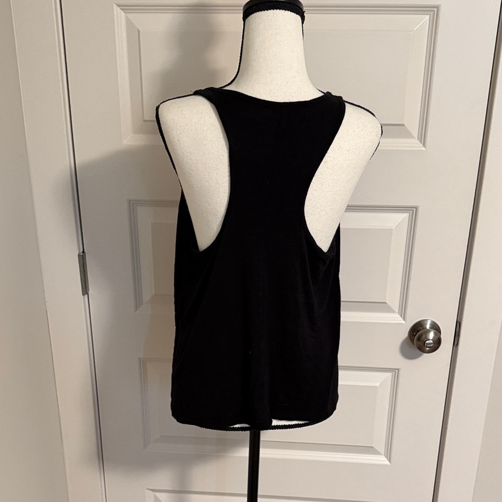 Wet Seal| Patriotic Black Tank Top with Flag Bull Design - Picture 3 of 5